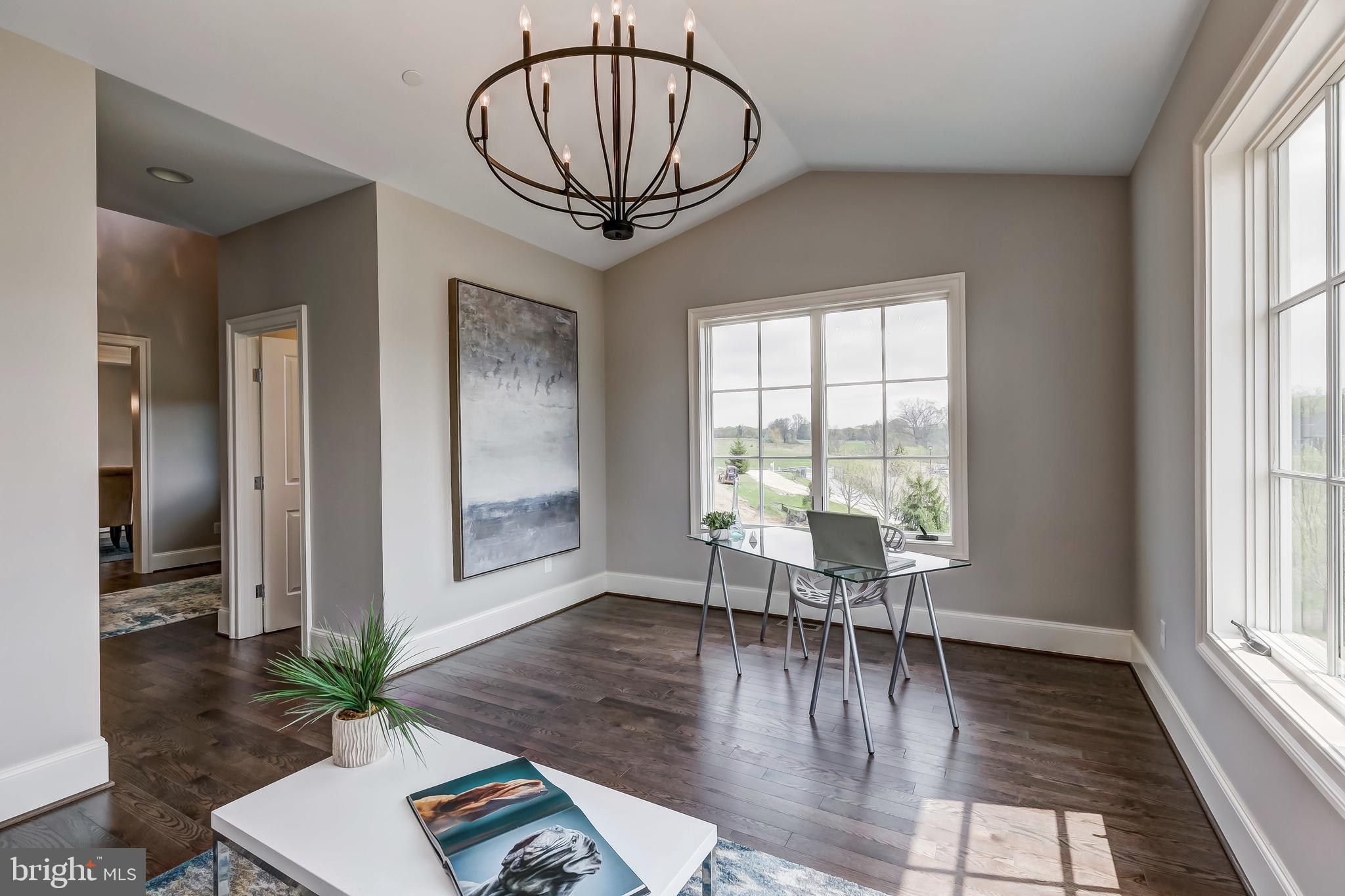 BRIGHTON COURT - Residential