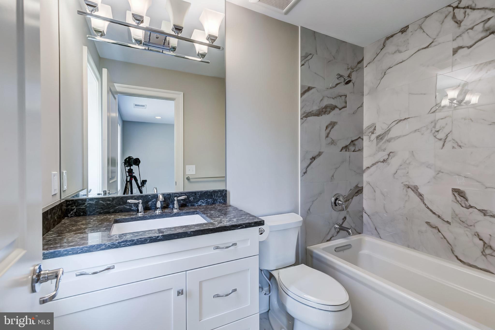 BRIGHTON COURT - Residential