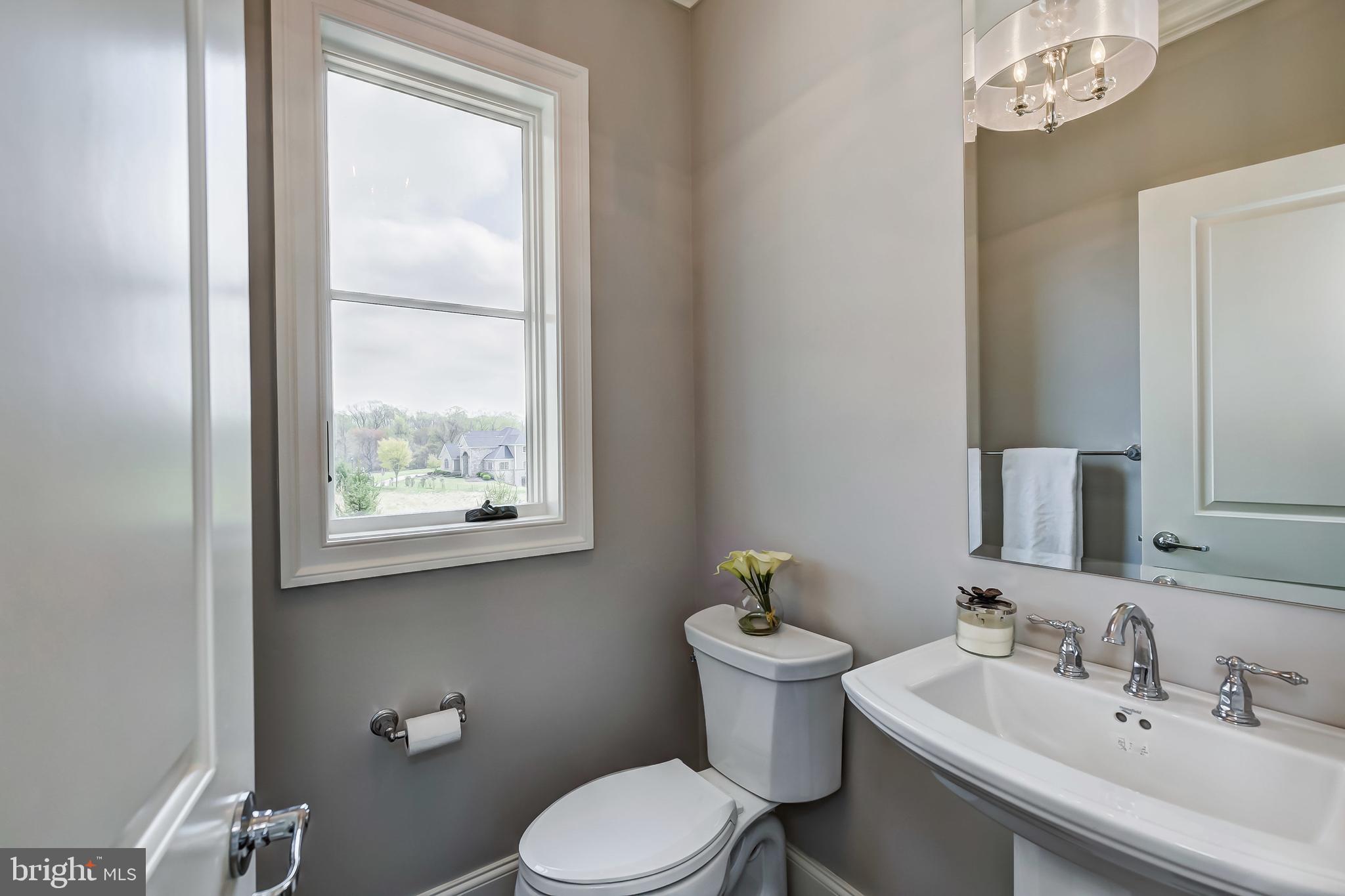 BRIGHTON COURT - Residential