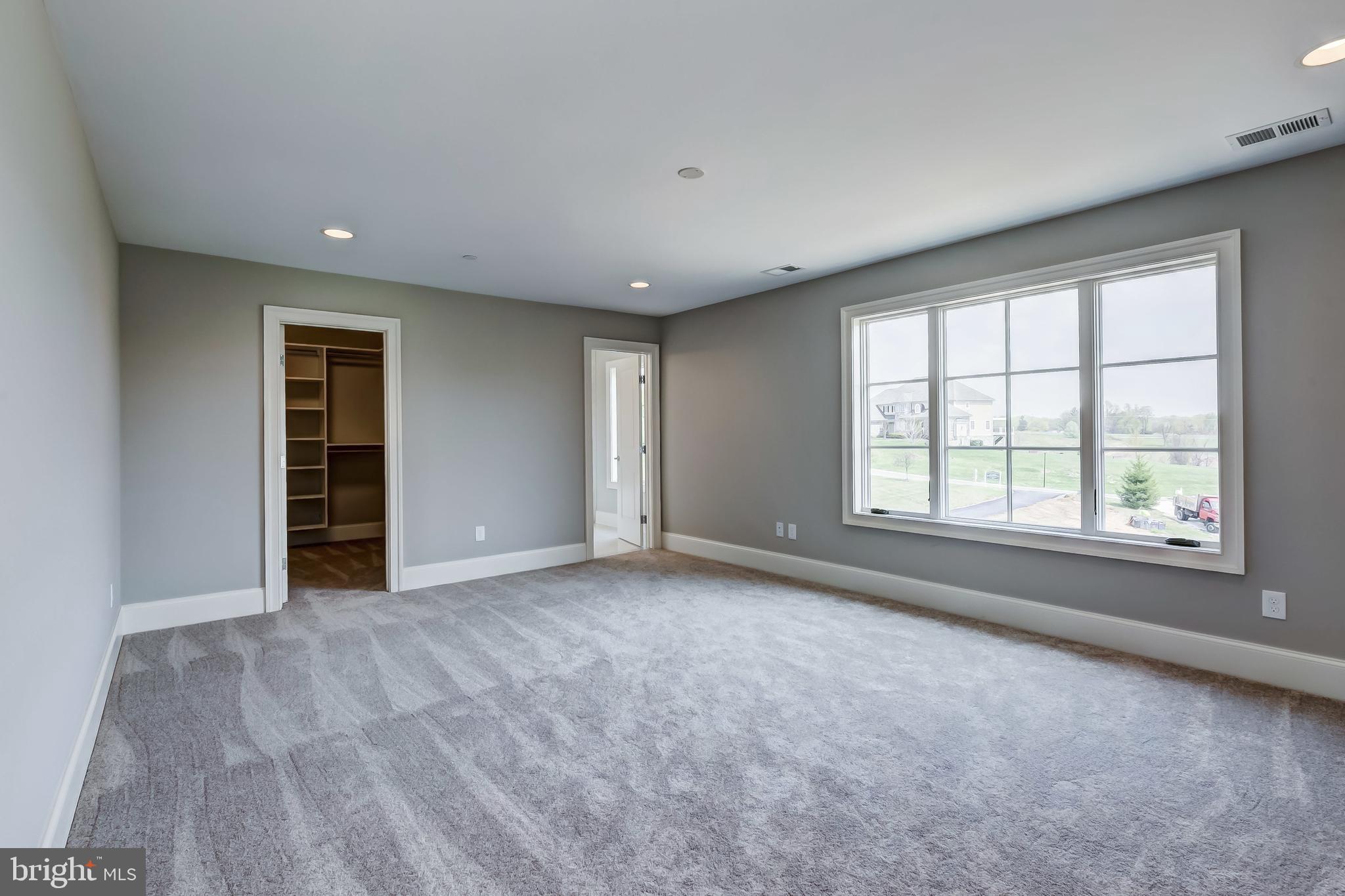 BRIGHTON COURT - Residential