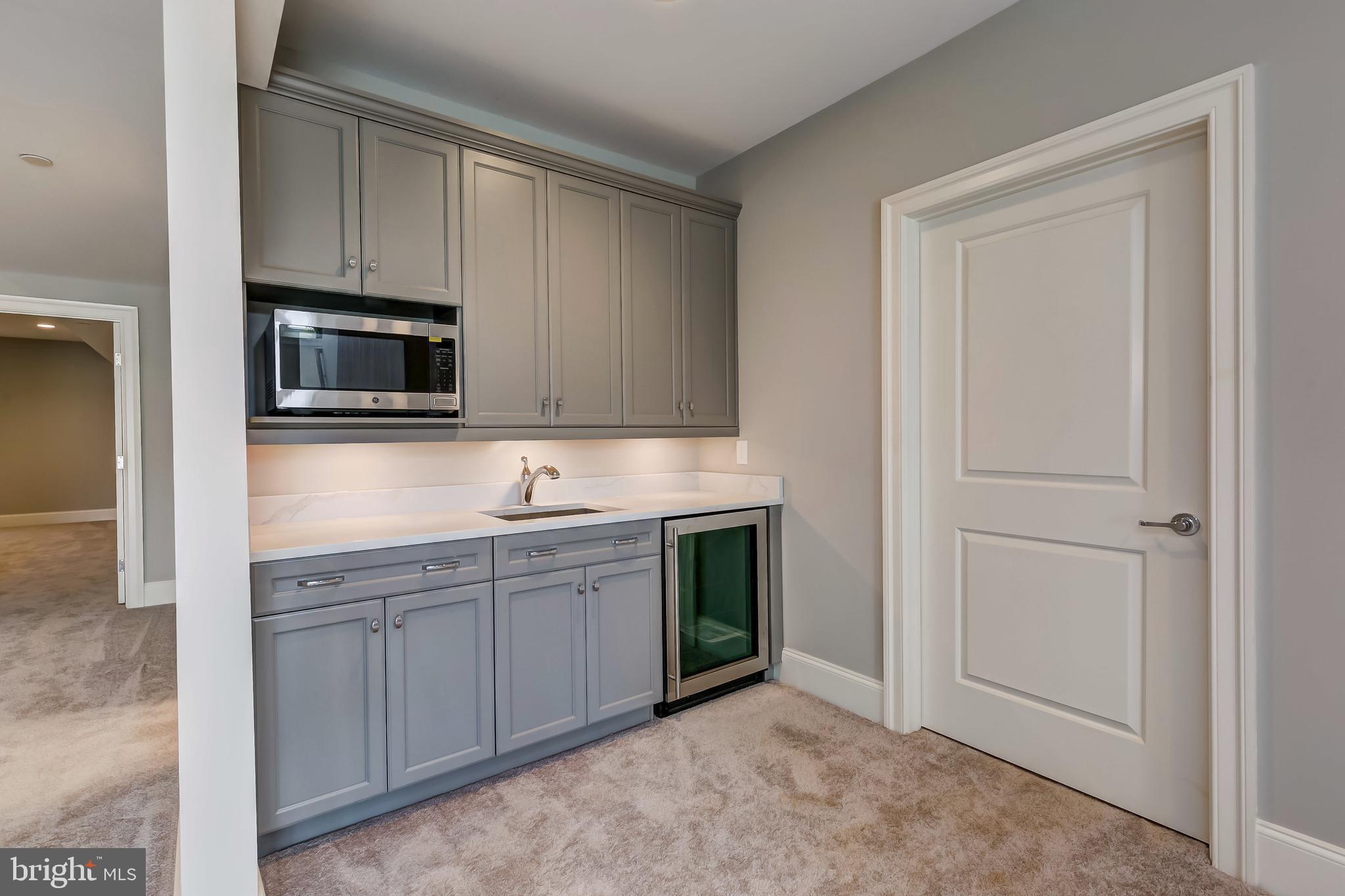 BRIGHTON COURT - Residential