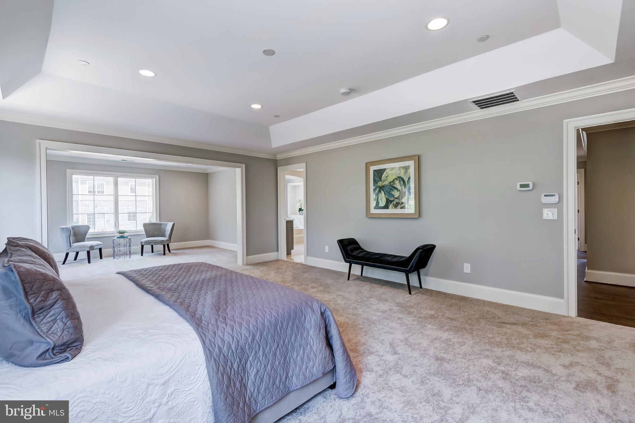 BRIGHTON COURT - Residential