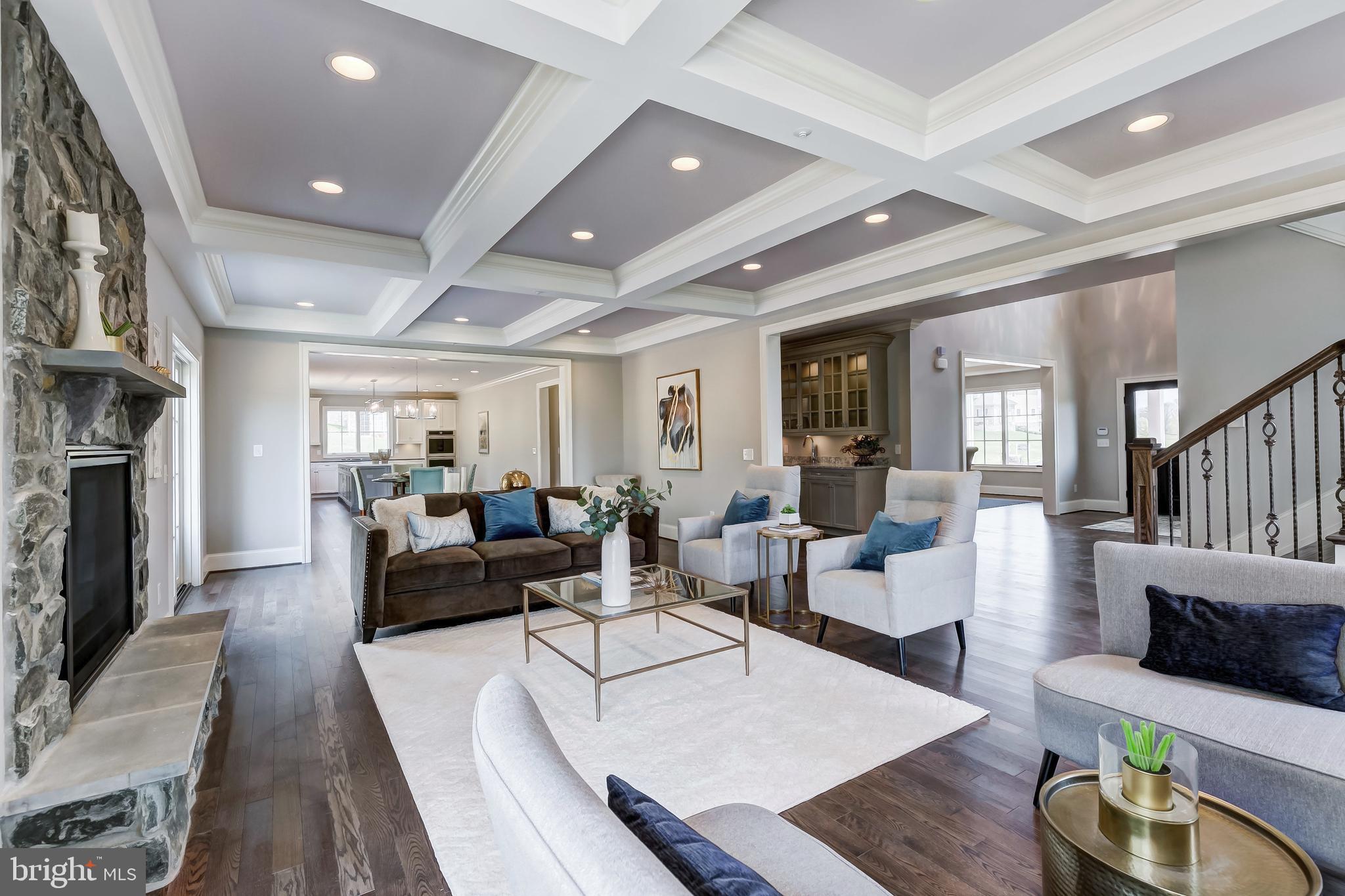 BRIGHTON COURT - Residential