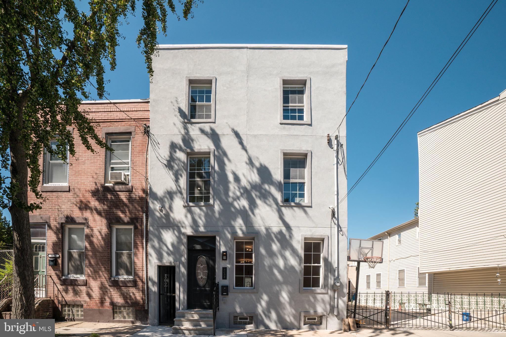 3038 SALMON STREET