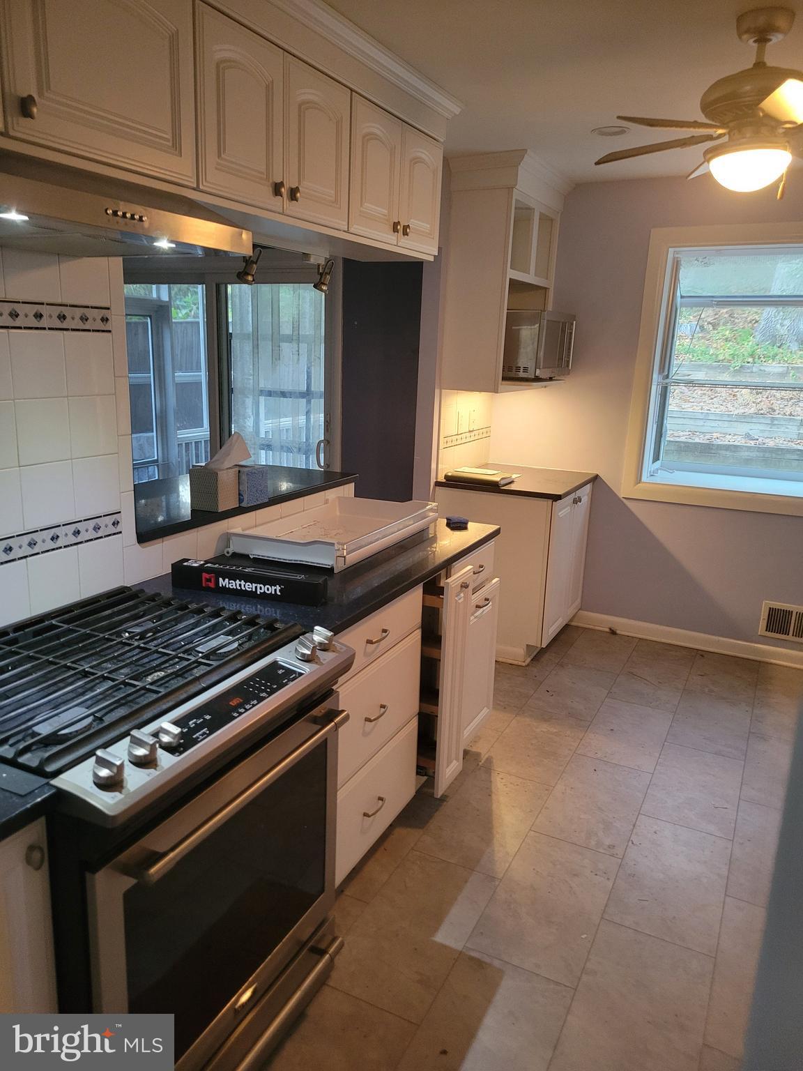 KEMP MILL - Residential Lease