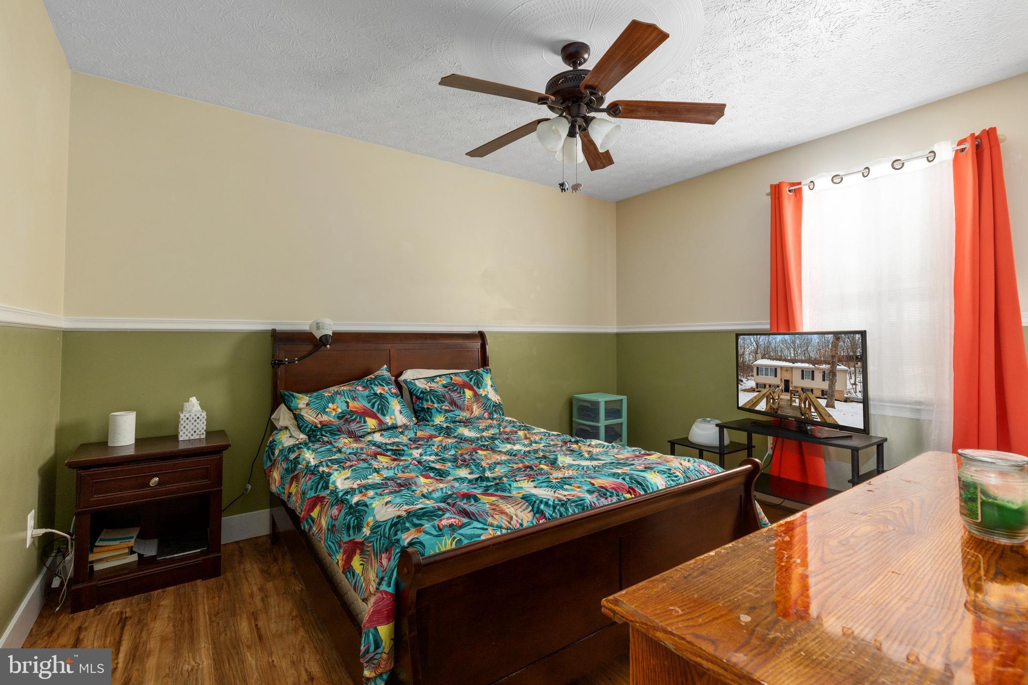 LAKE HOLIDAY ESTATES - Residential