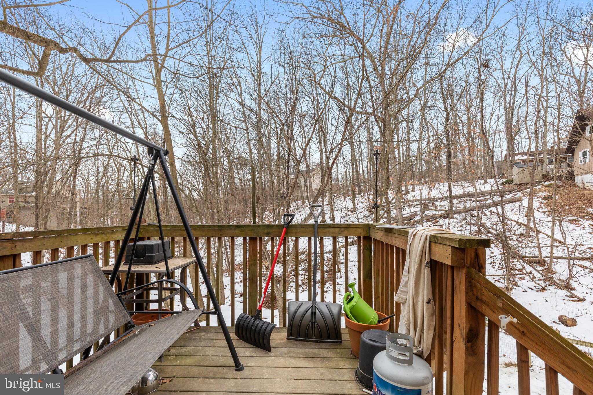 LAKE HOLIDAY ESTATES - Residential