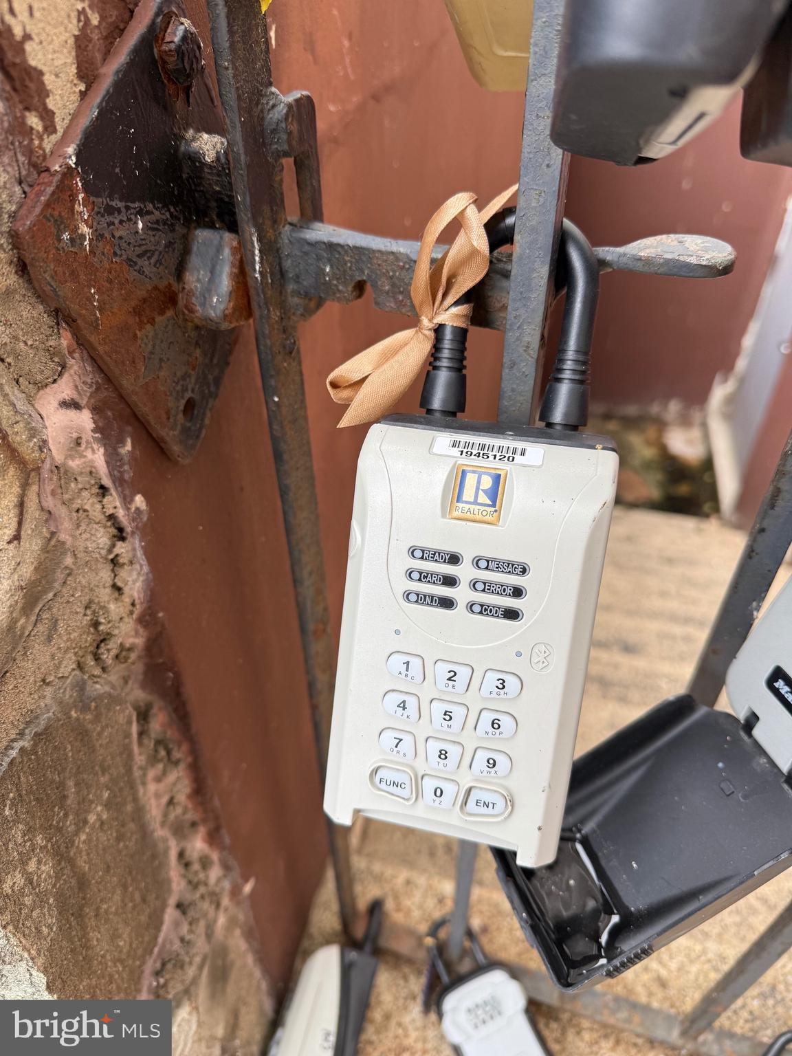 FORTY SIX HUNDRED - Residential