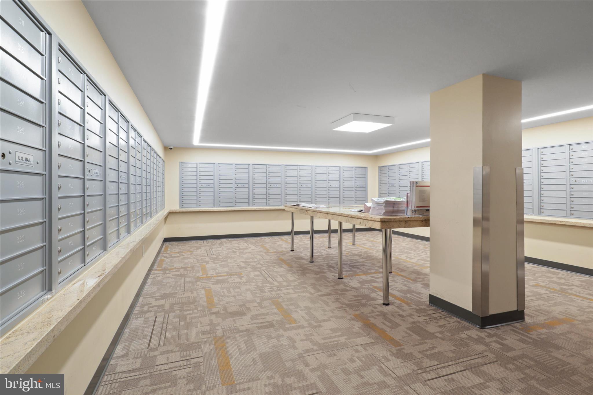 FORTY SIX HUNDRED - Residential