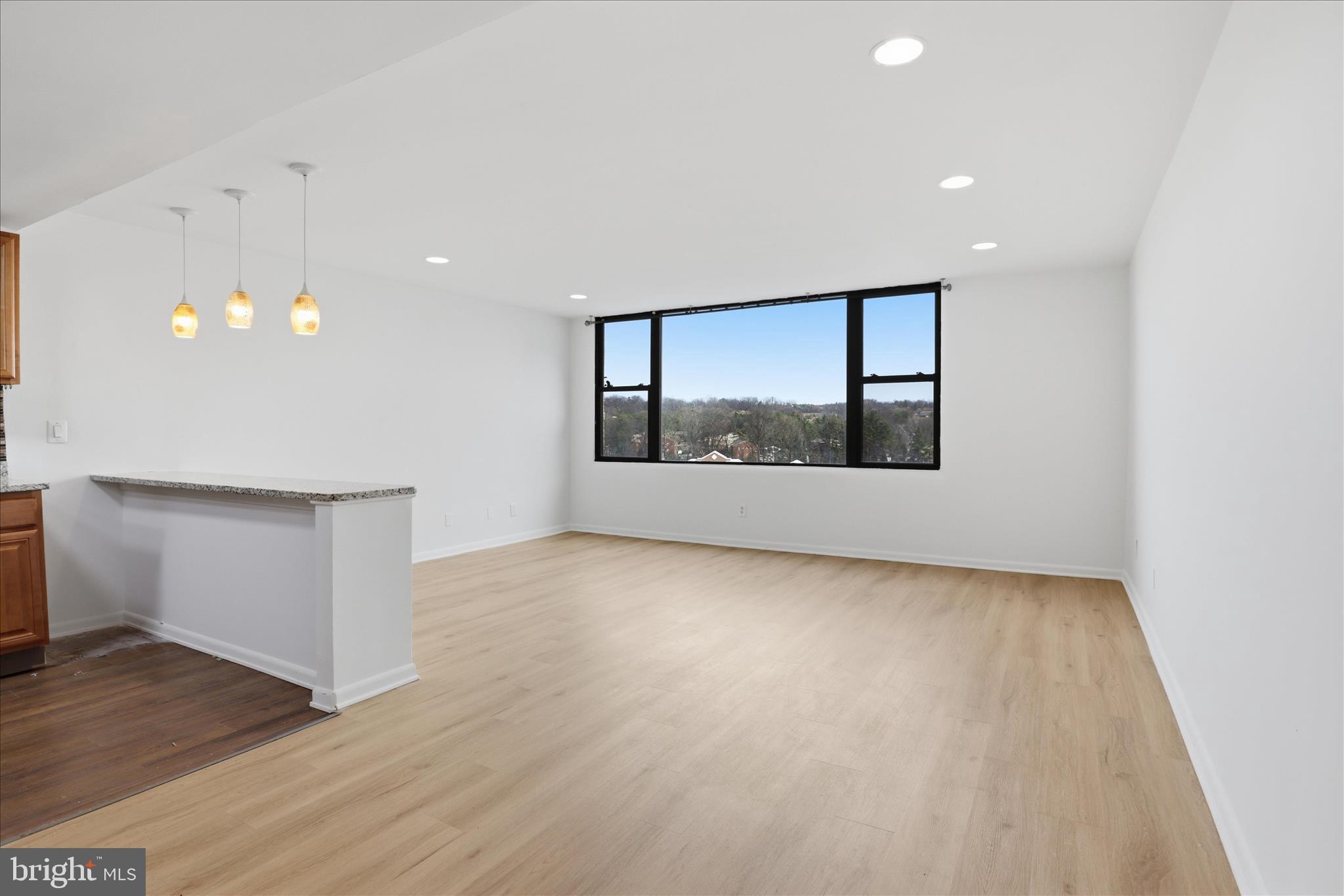 4600 DUKE STREET 1123