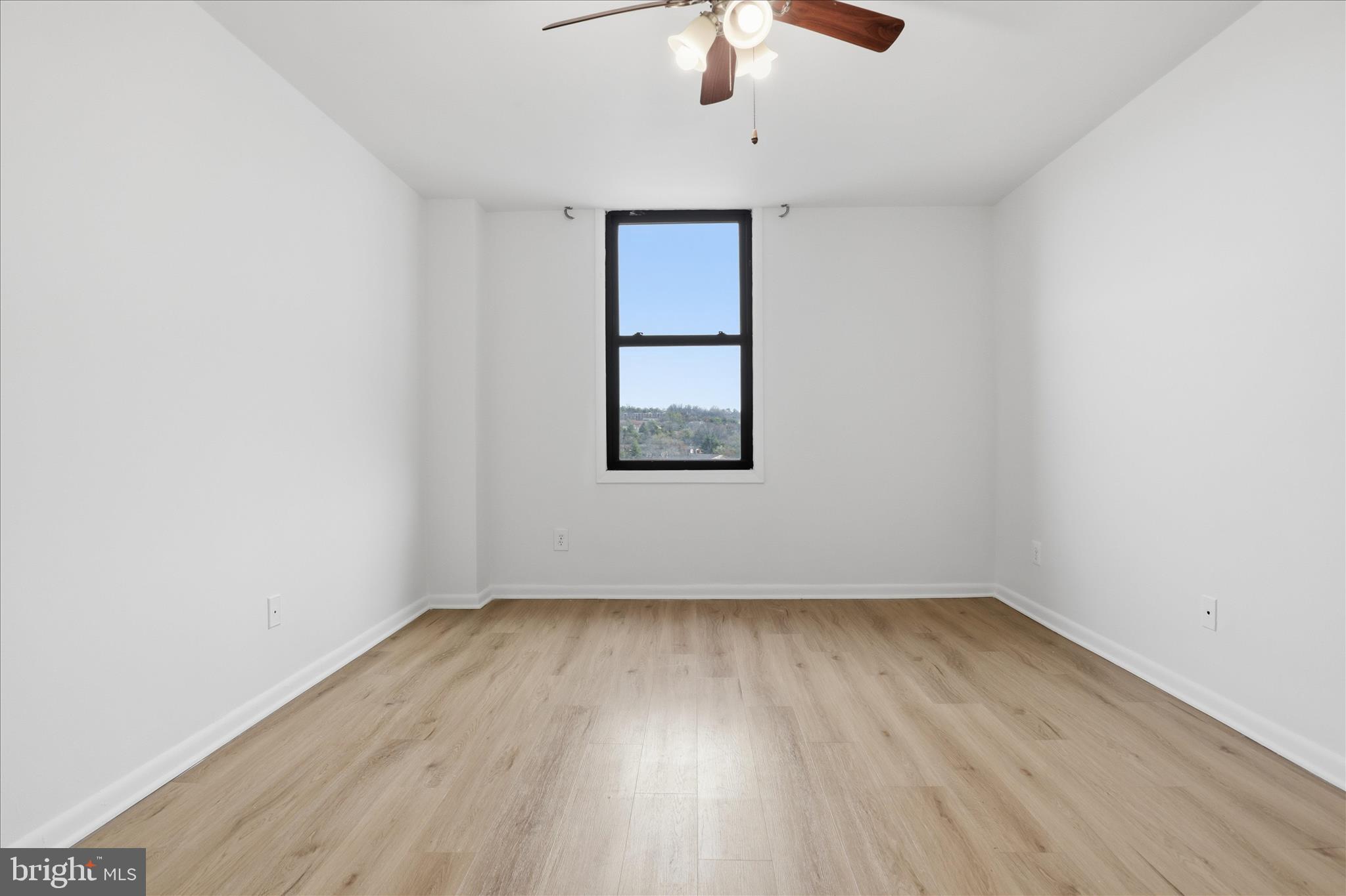 FORTY SIX HUNDRED - Residential