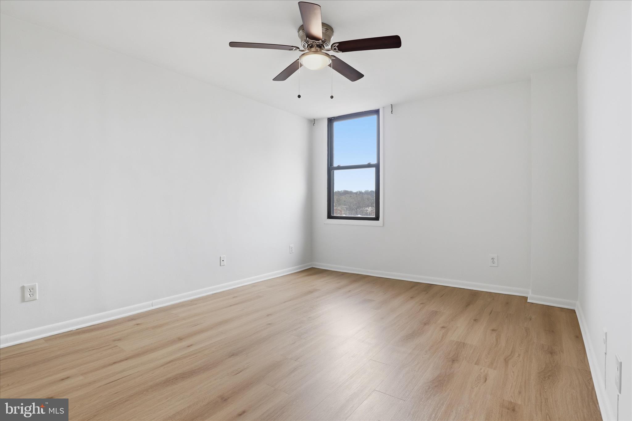 FORTY SIX HUNDRED - Residential