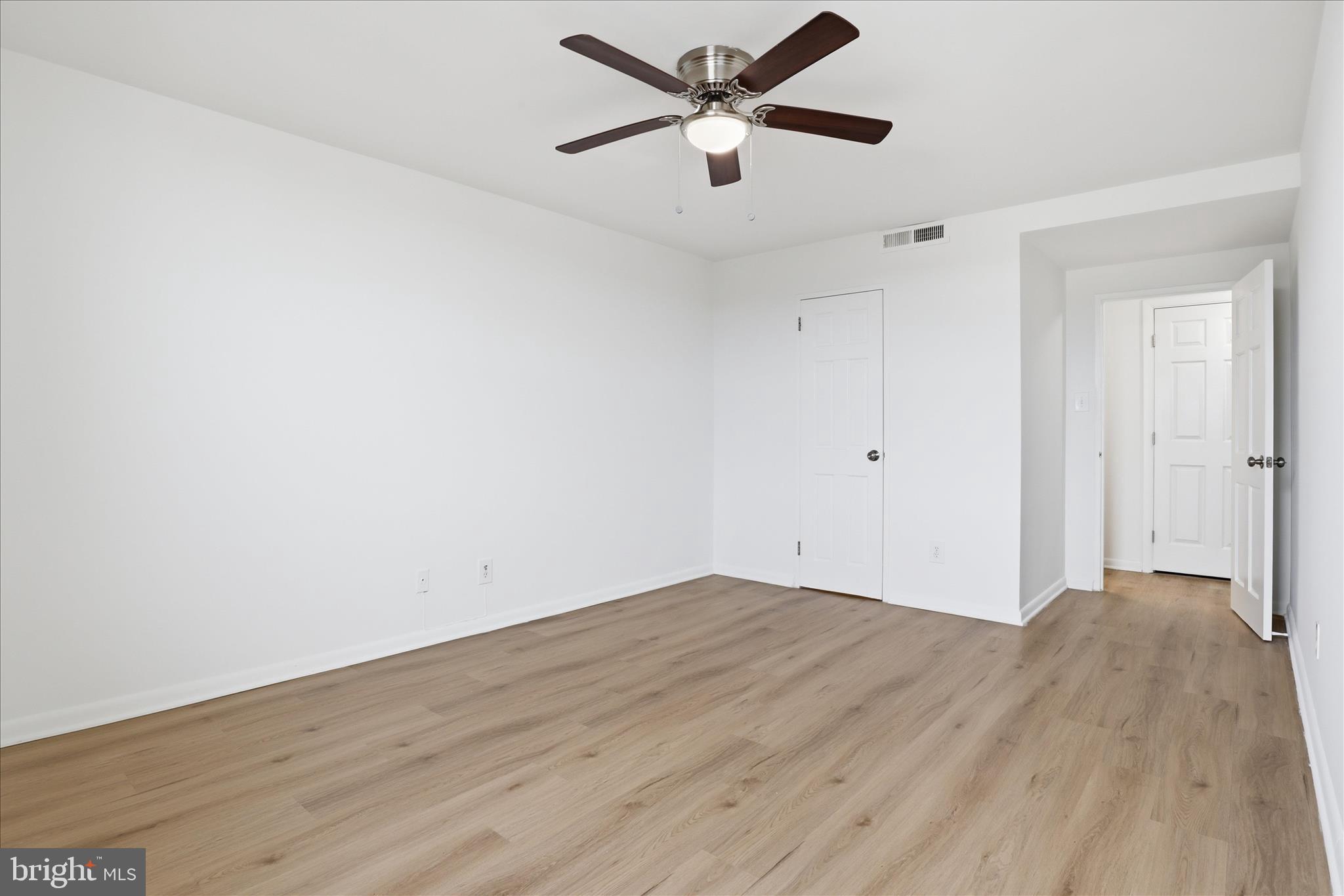 FORTY SIX HUNDRED - Residential