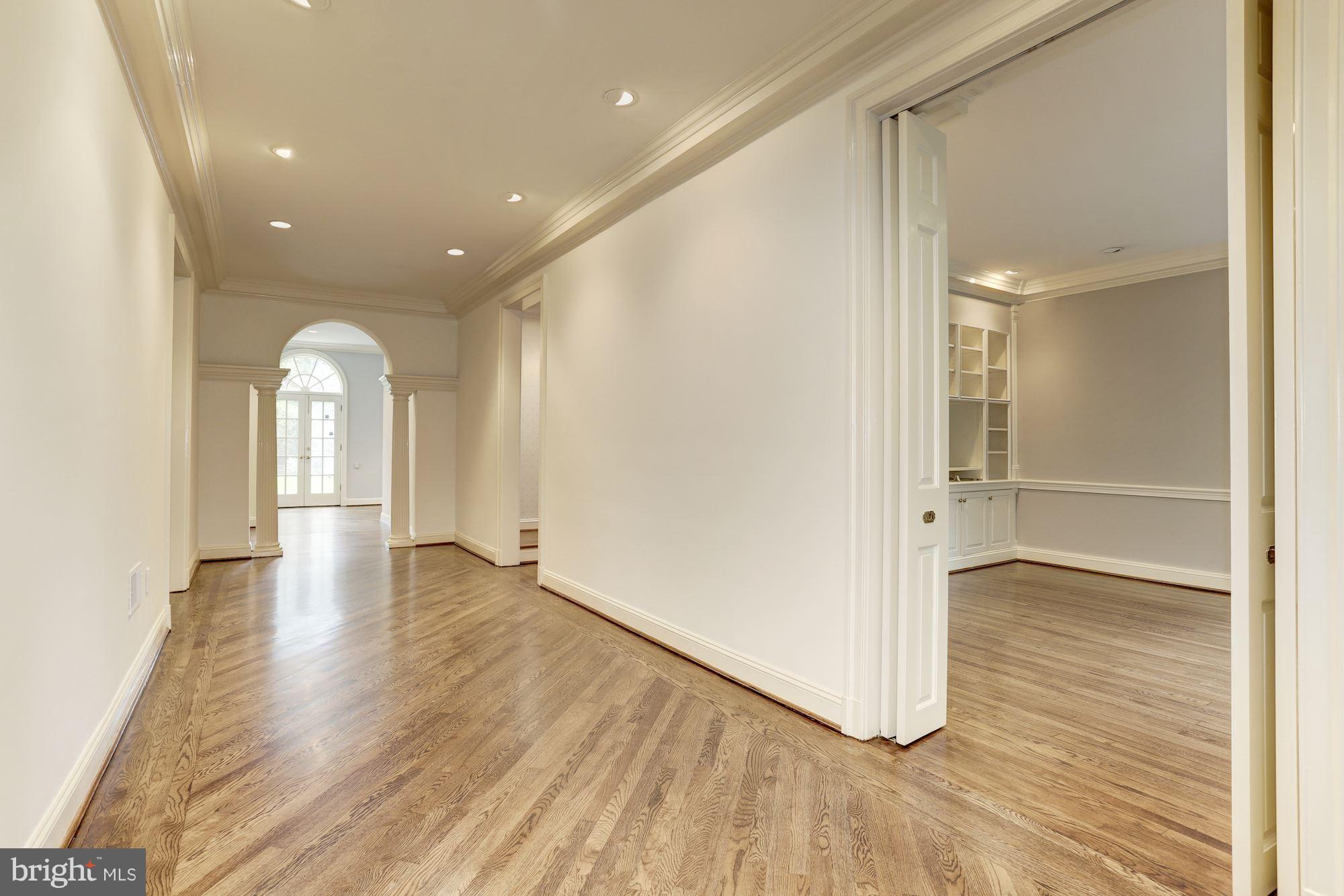 CHEVY CHASE VILLAGE - Residential