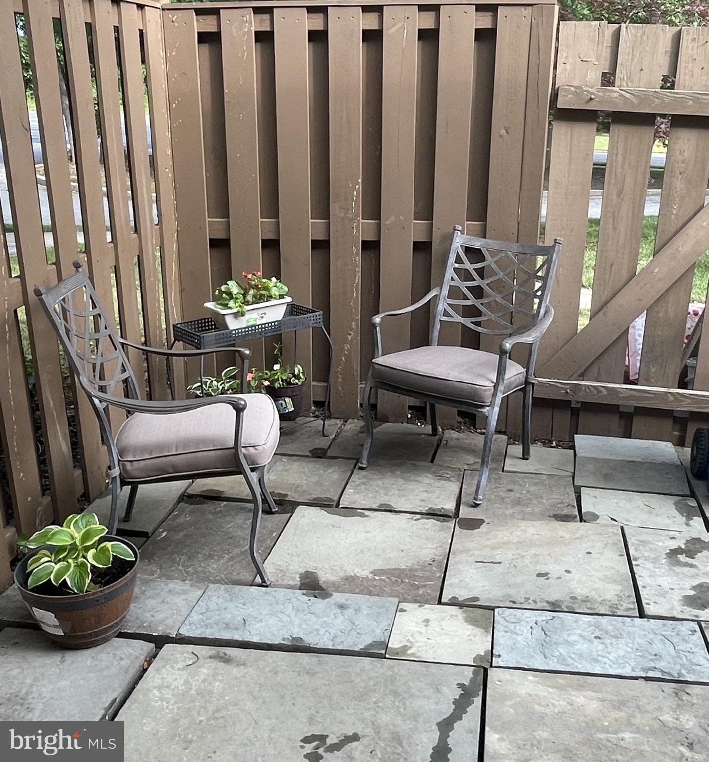 SIERRA VILLAS - Residential Lease