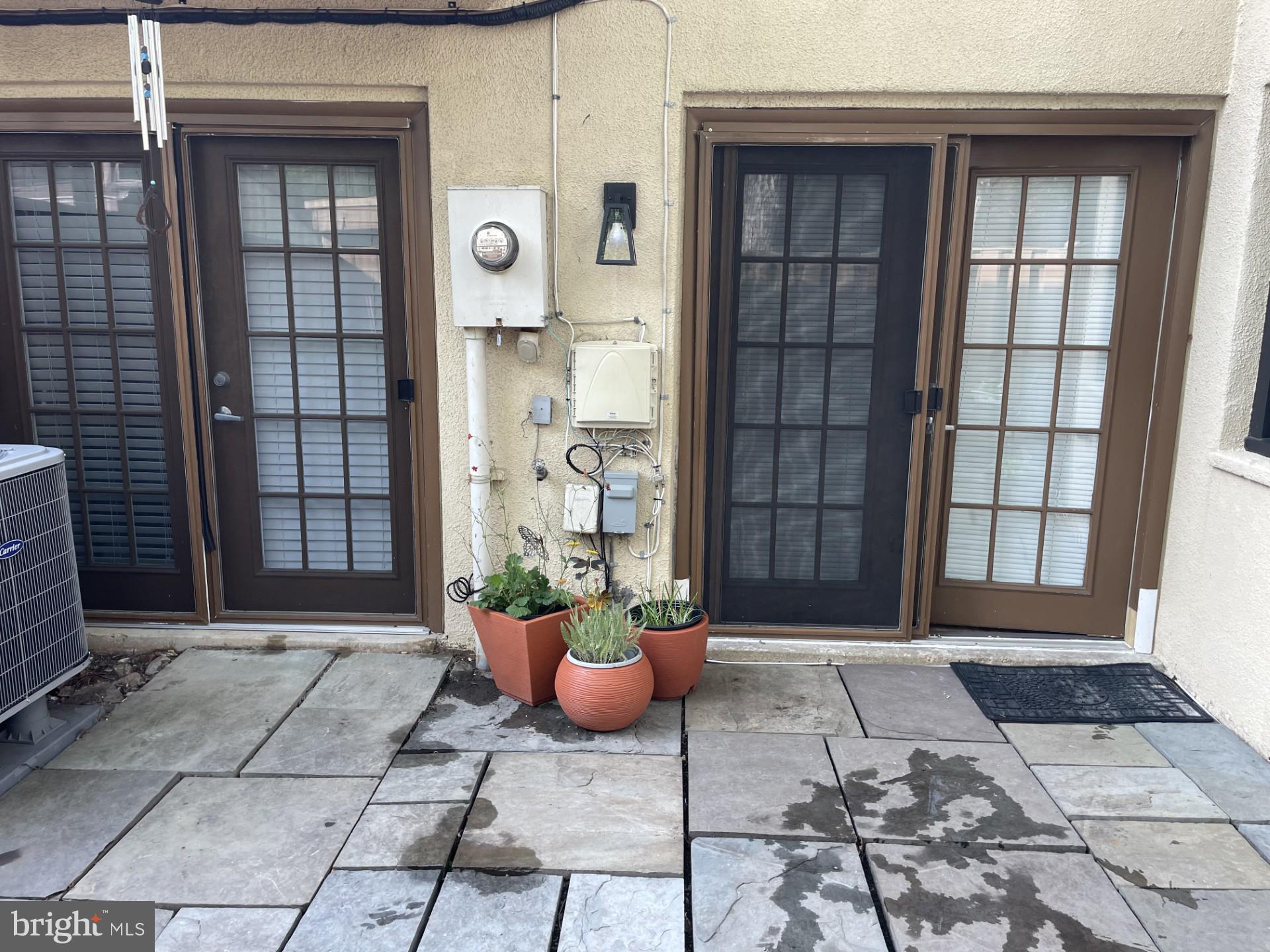 SIERRA VILLAS - Residential Lease