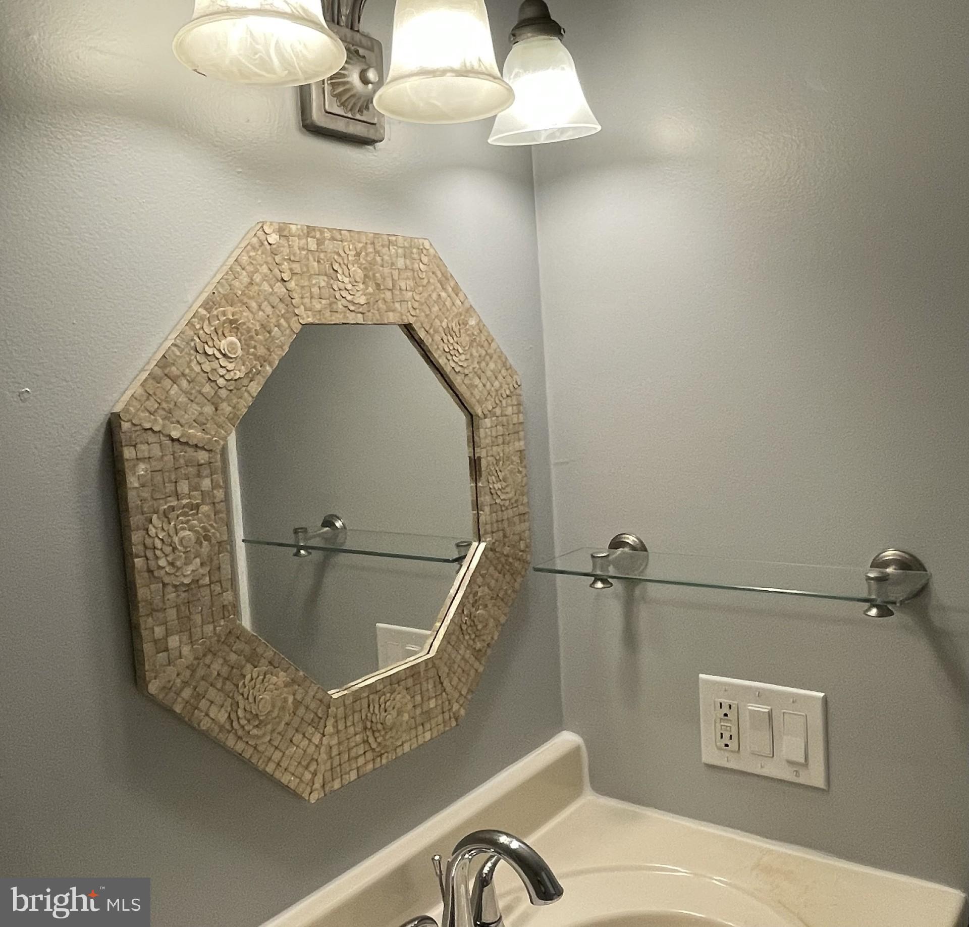 SIERRA VILLAS - Residential Lease