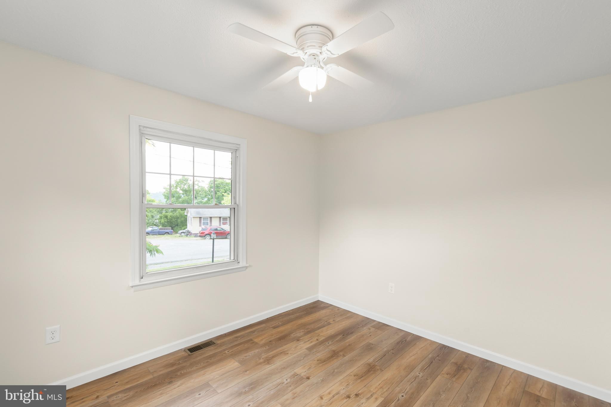 FOUNTAIN HEAD - Residential