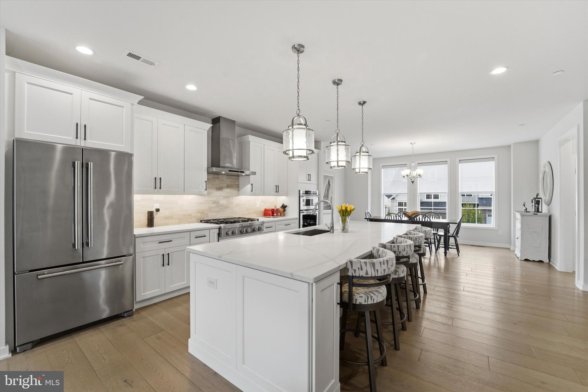 OAKS AT LAFAYETTE HILL - Residential