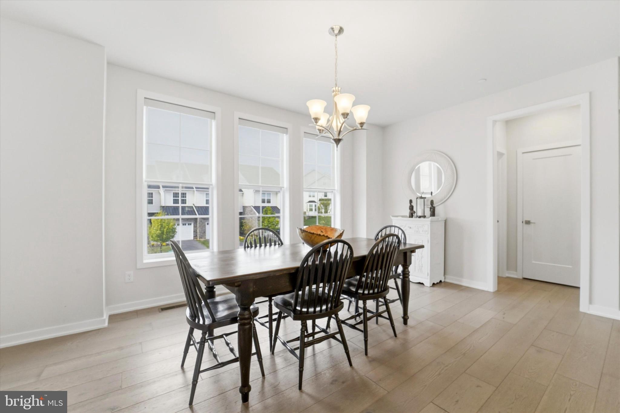 OAKS AT LAFAYETTE HILL - Residential