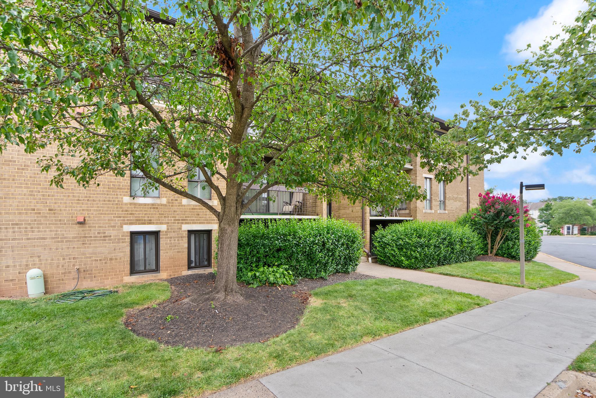 551 FLORIDA AVENUE T3