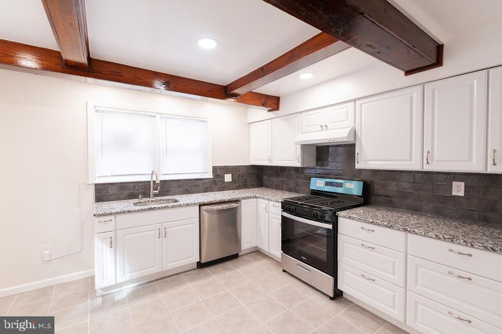 COBBS CREEK - Residential Lease