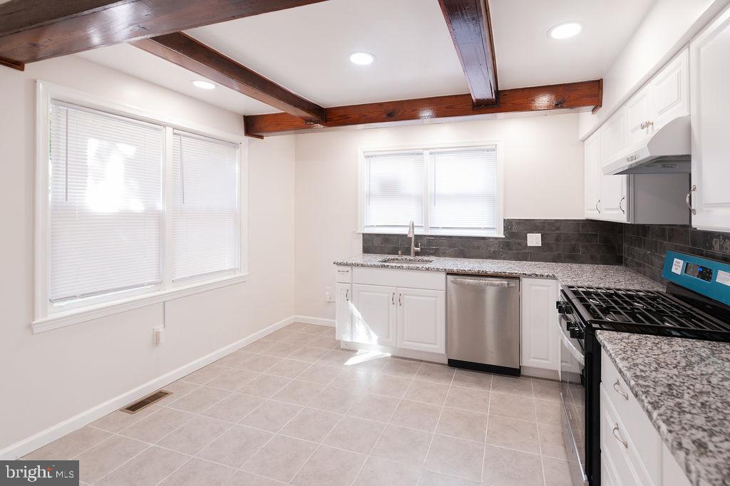 COBBS CREEK - Residential Lease