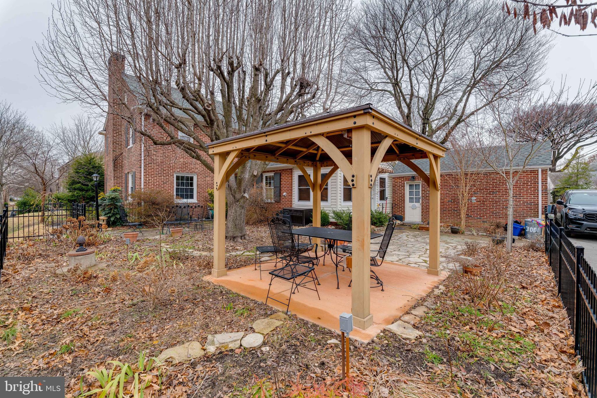 DUNDALK HIGHLANDS - Residential