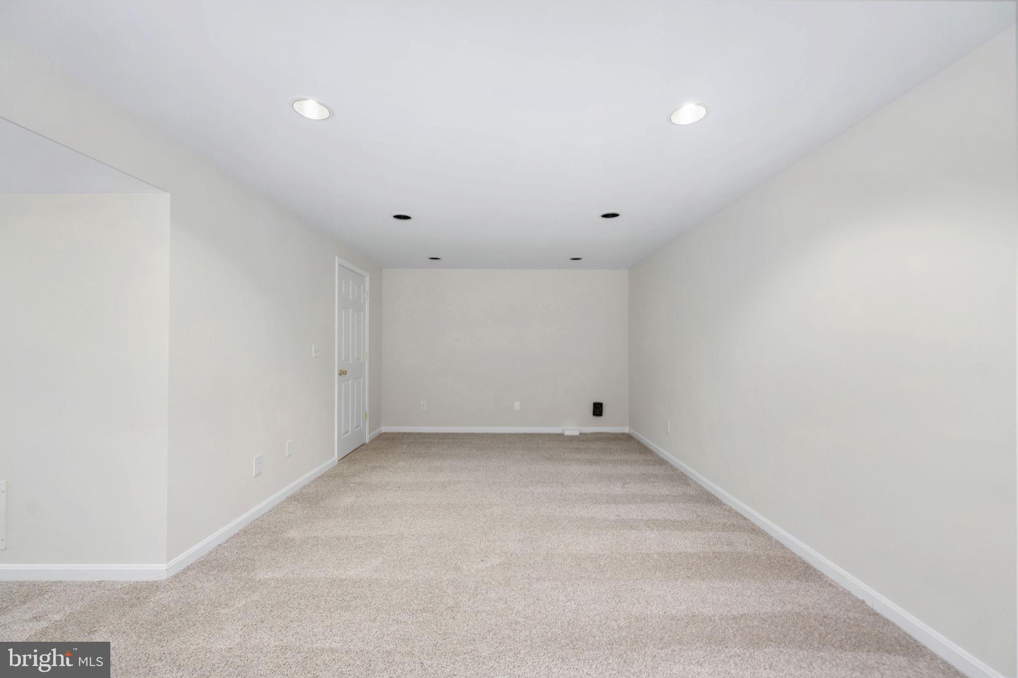 SPRING LAKE FARM - Residential