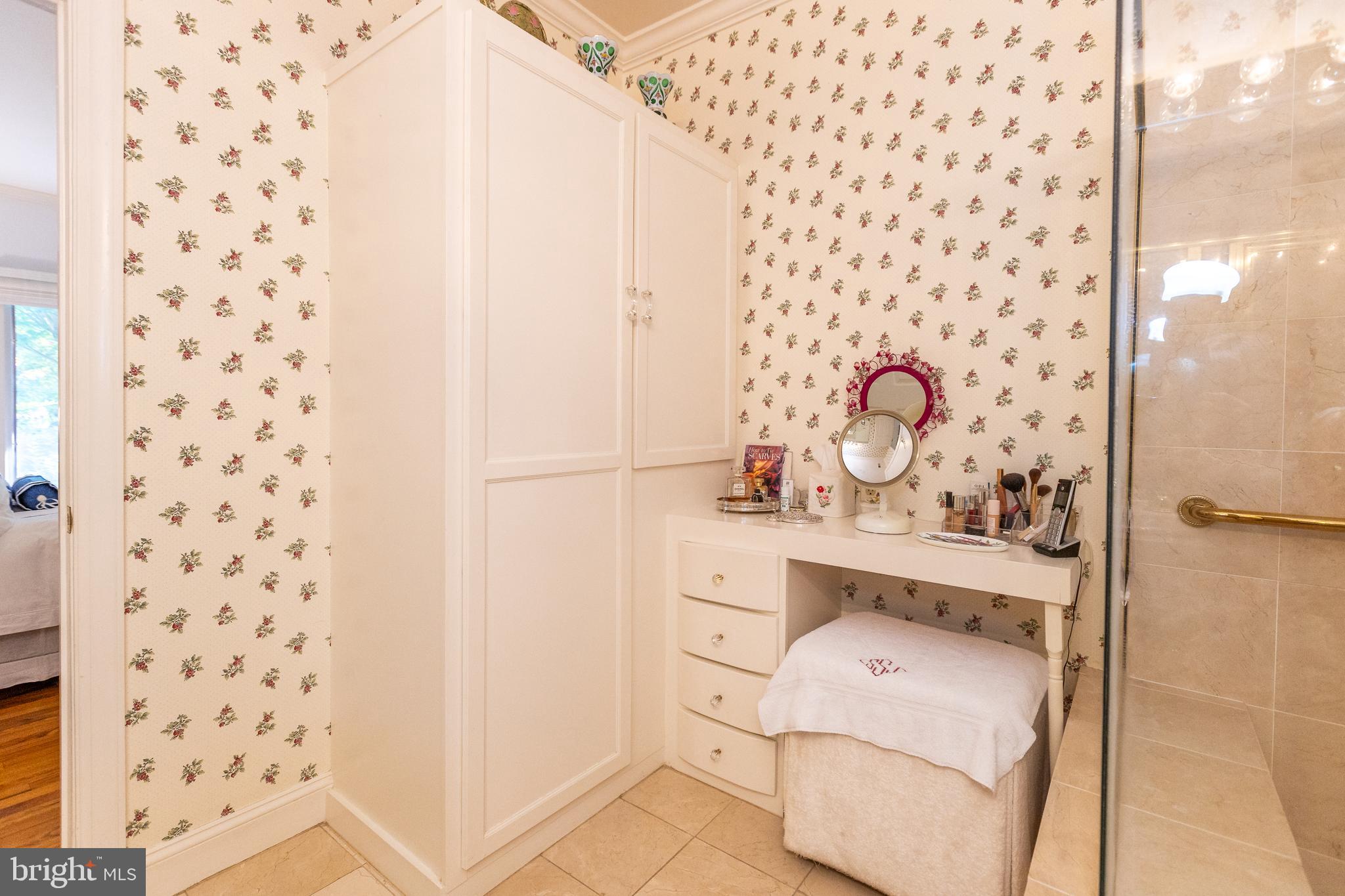 SEMINARY SPRINGS - Residential