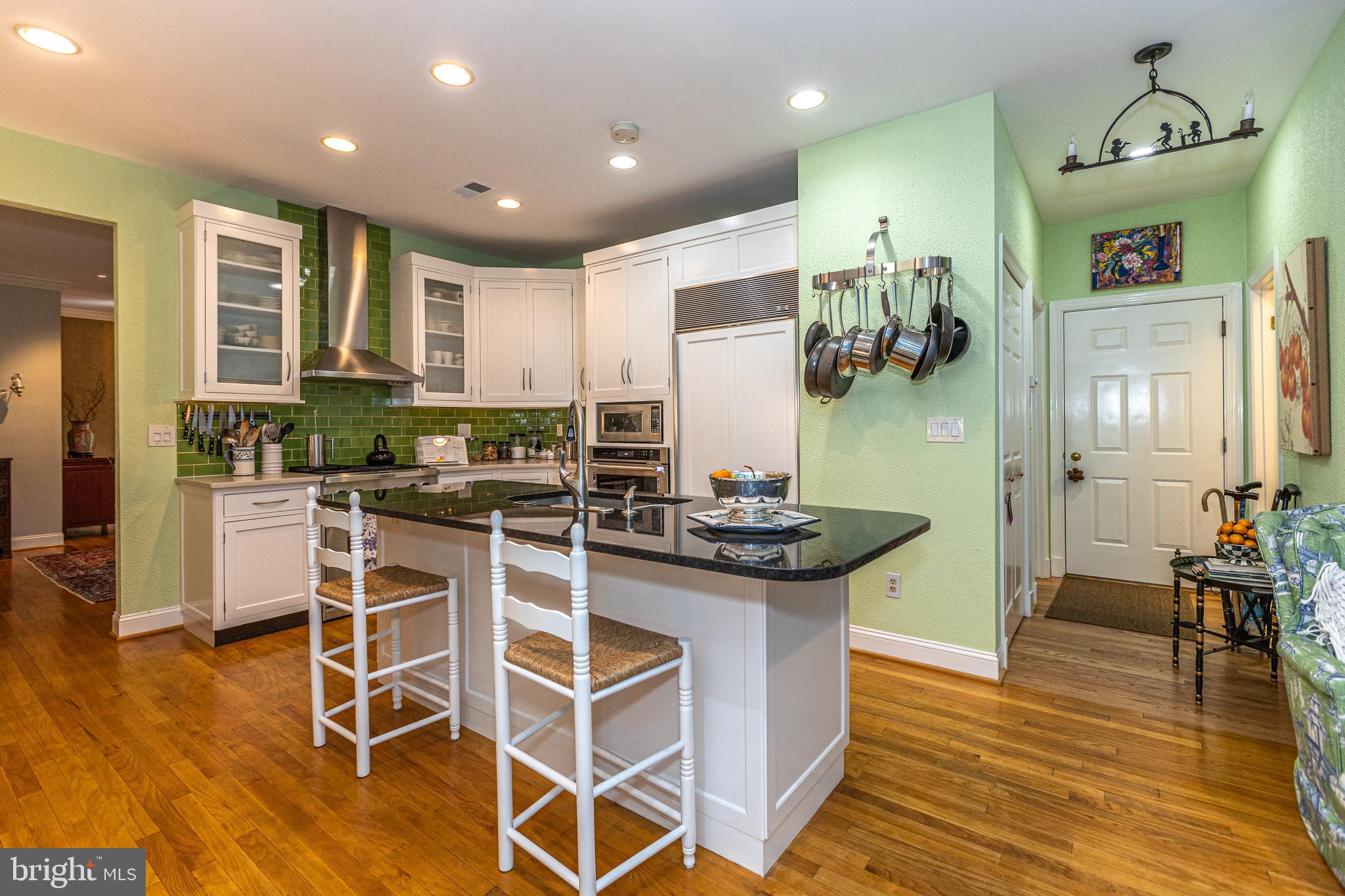 SEMINARY SPRINGS - Residential