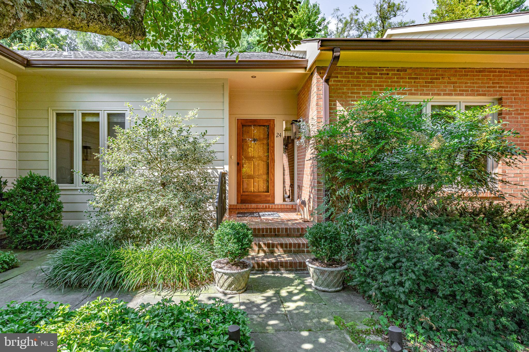 SEMINARY SPRINGS - Residential