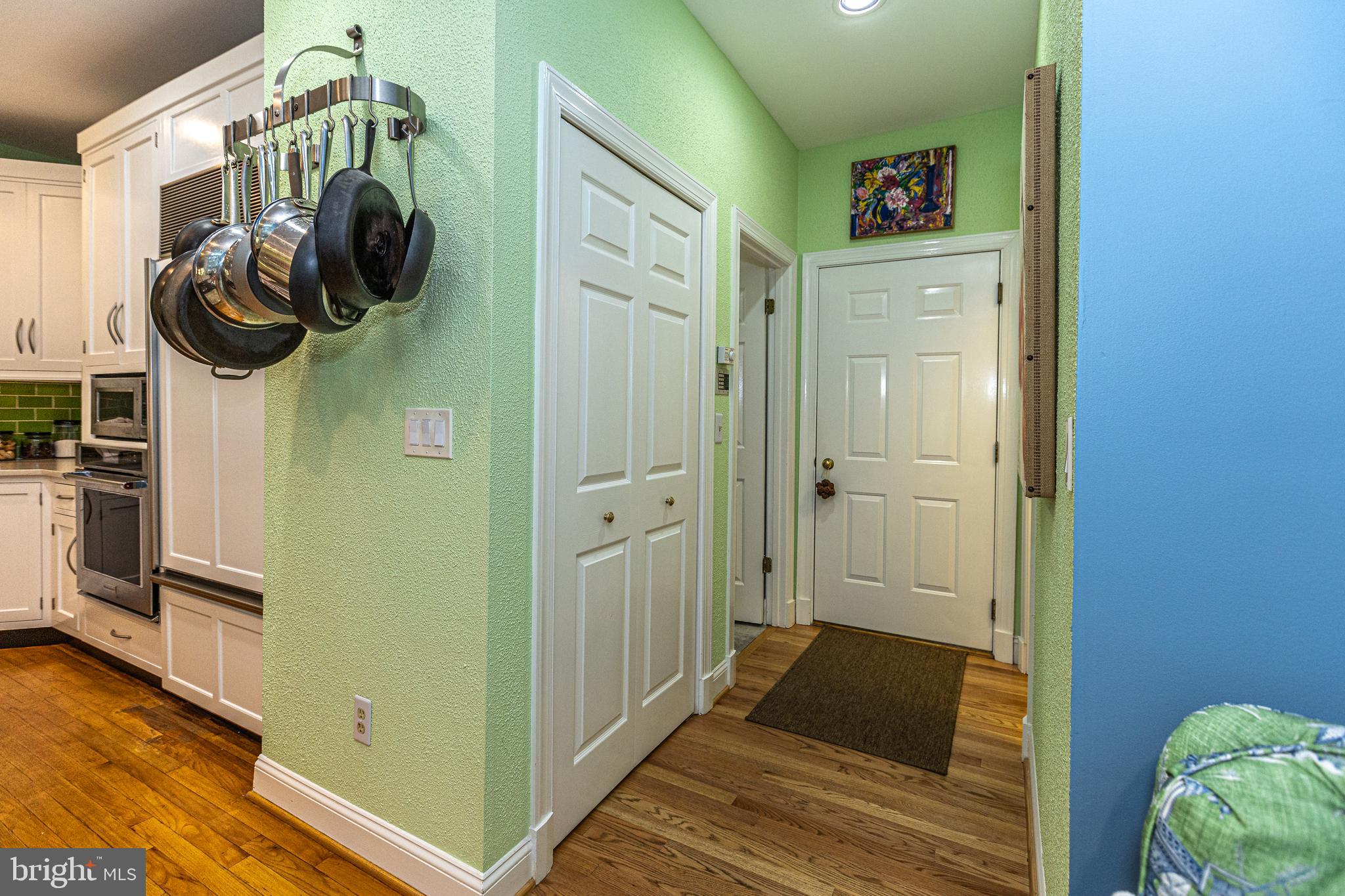 SEMINARY SPRINGS - Residential