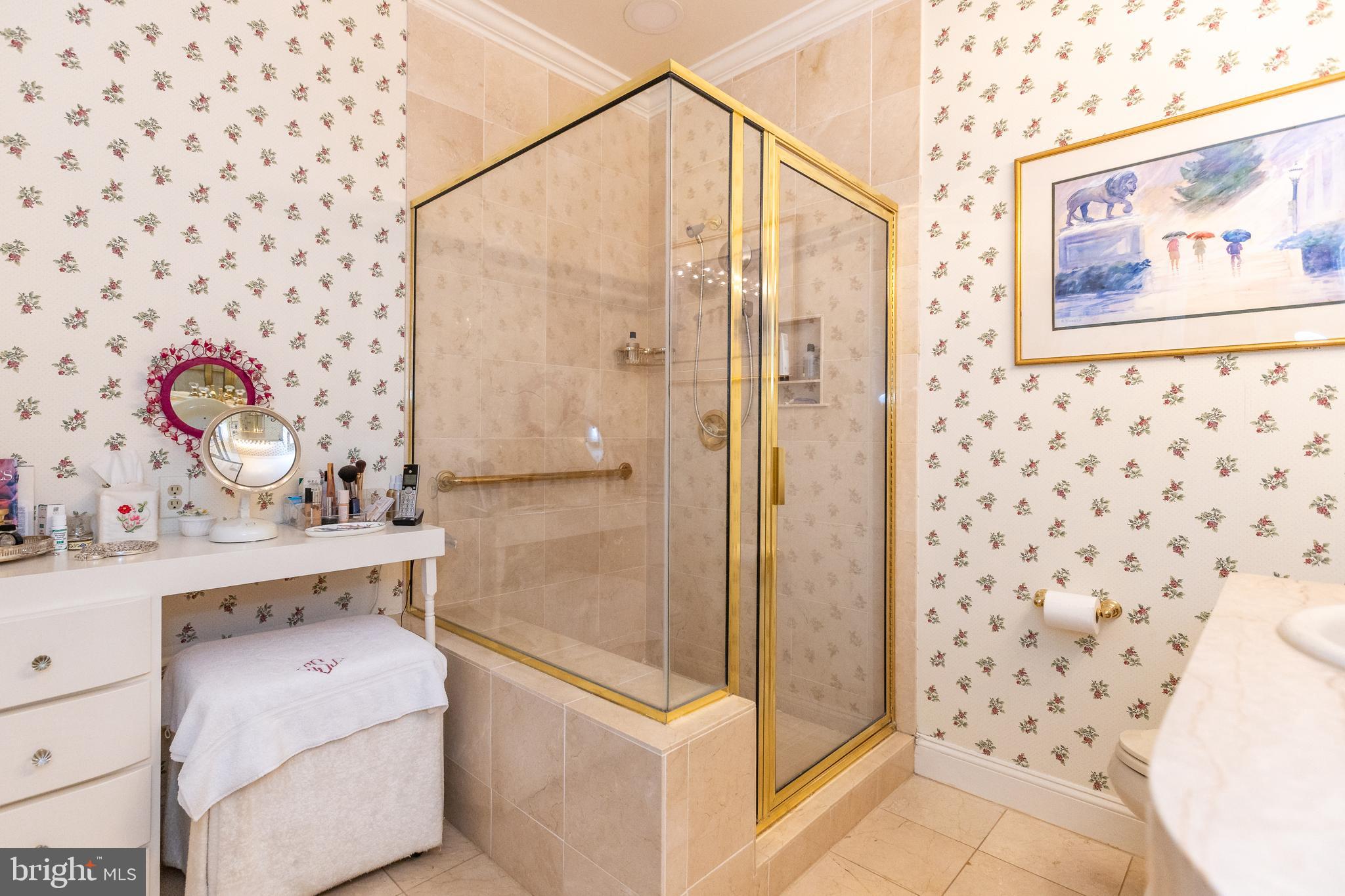 SEMINARY SPRINGS - Residential