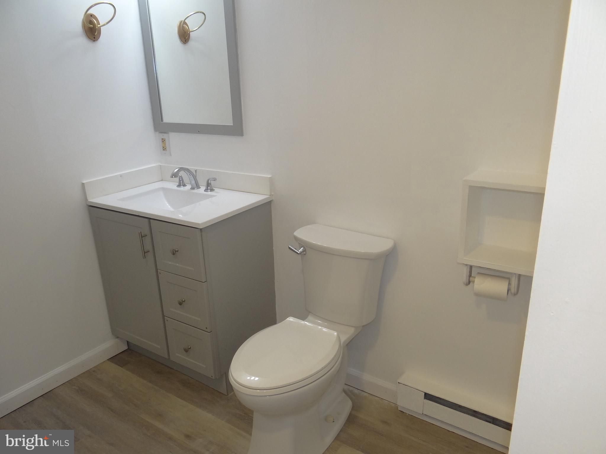 MOHNTON - Residential Lease