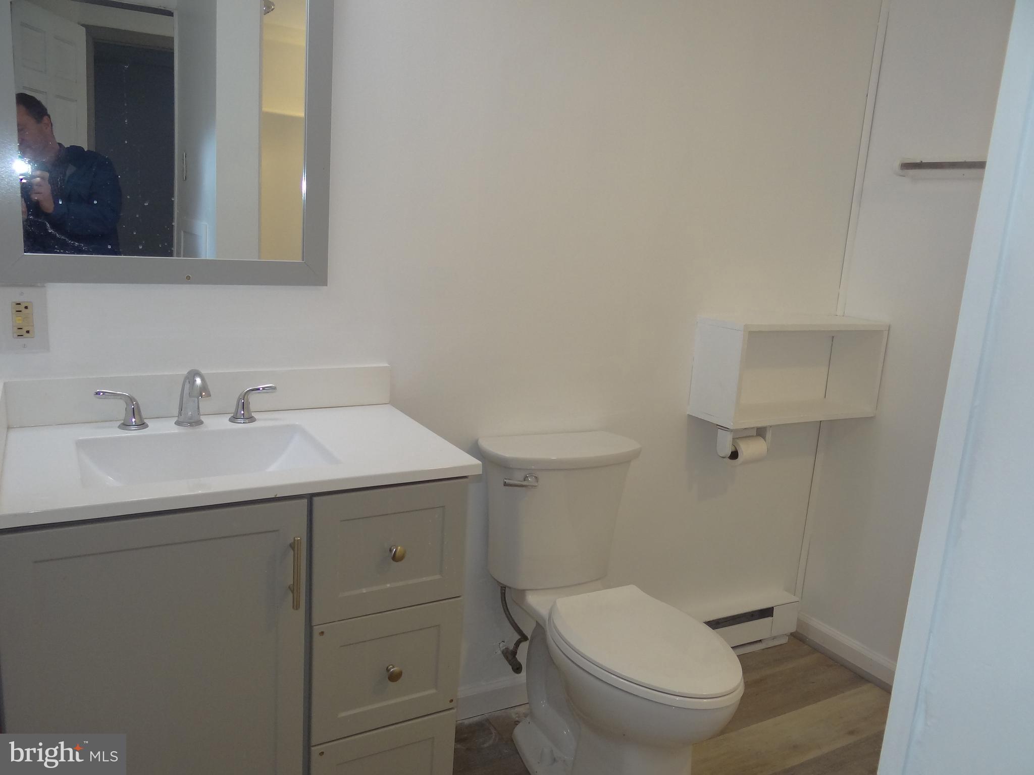 MOHNTON - Residential Lease