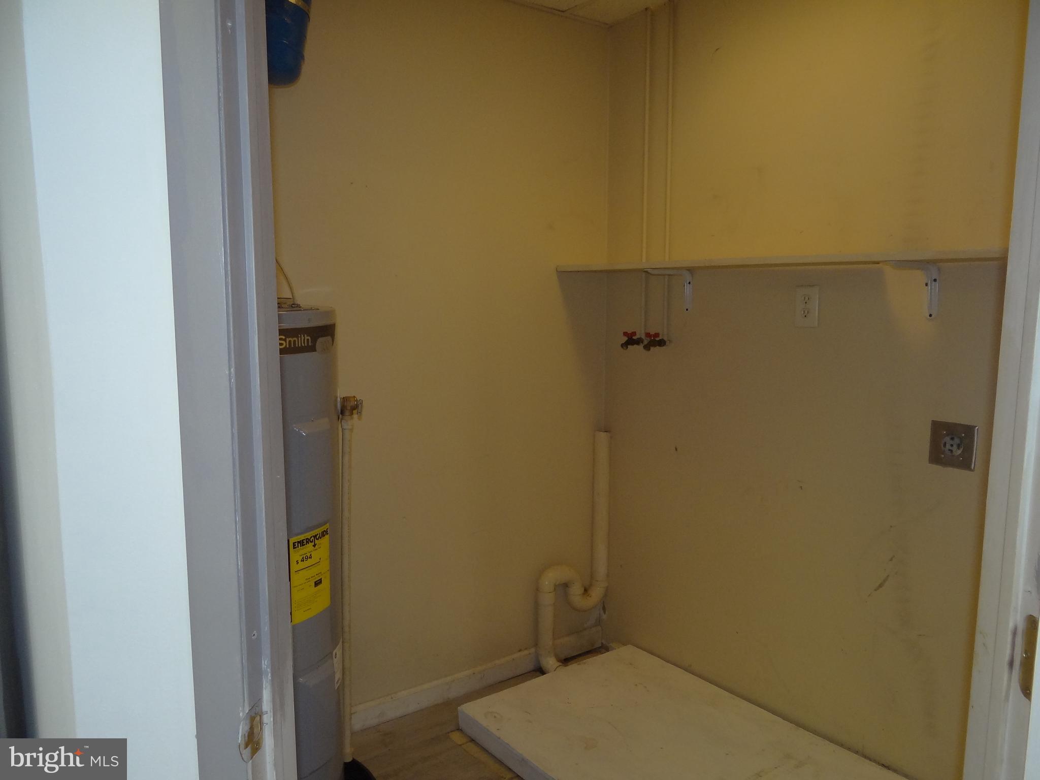 MOHNTON - Residential Lease