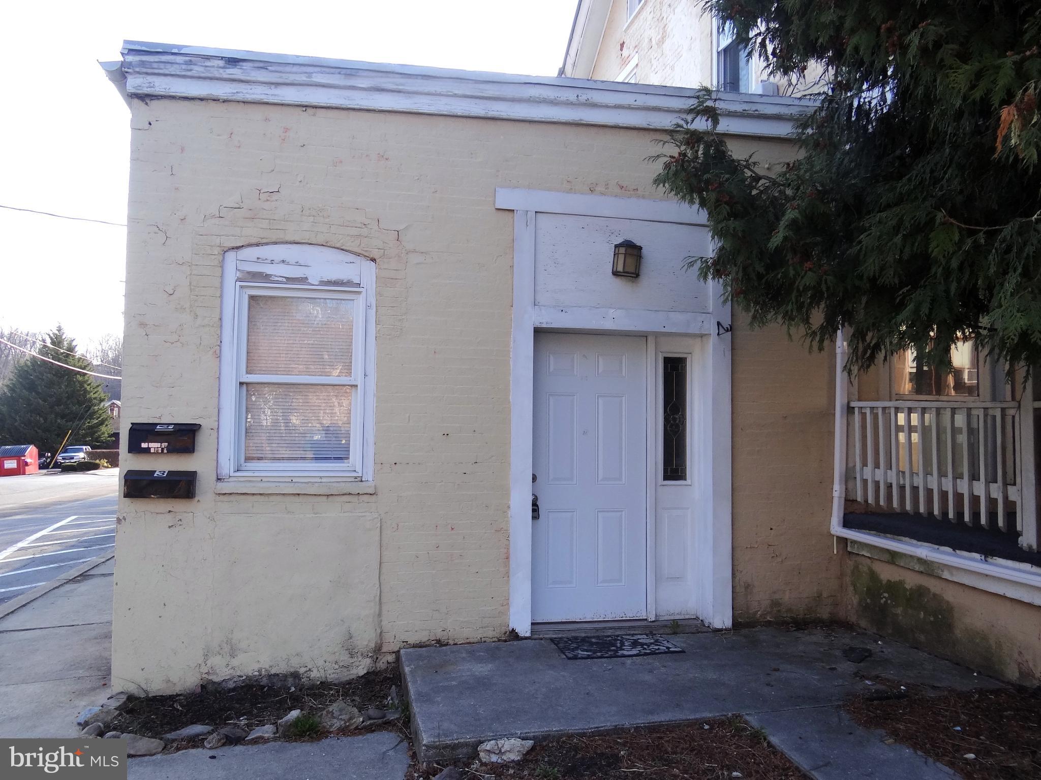 MOHNTON - Residential Lease