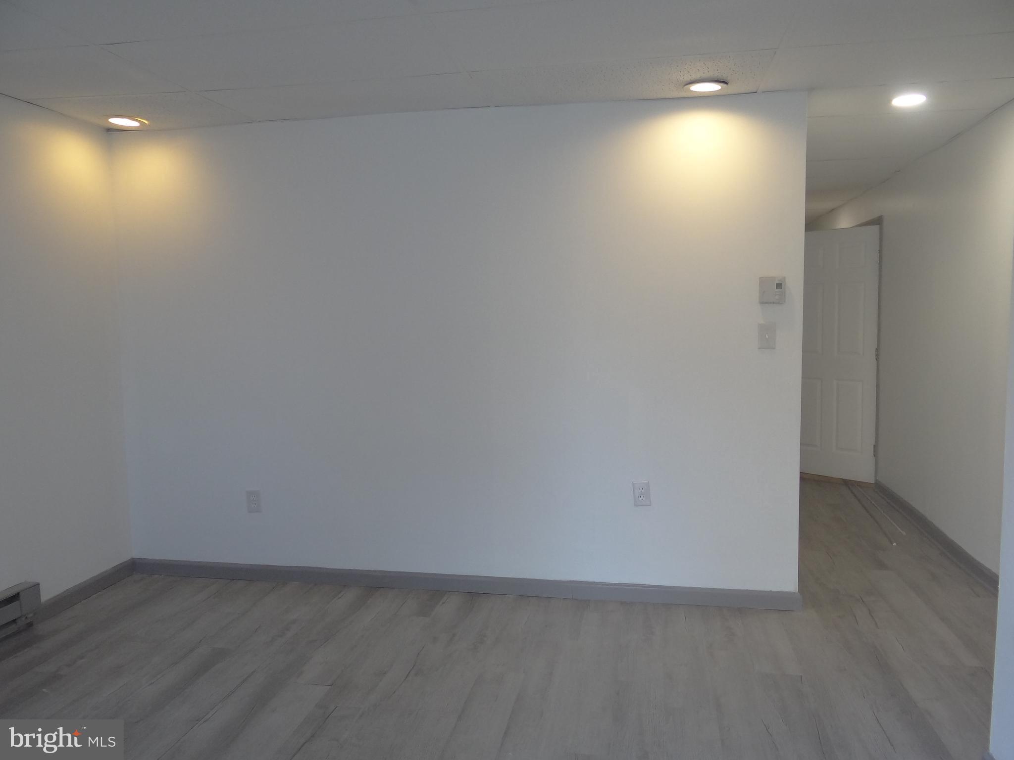 MOHNTON - Residential Lease