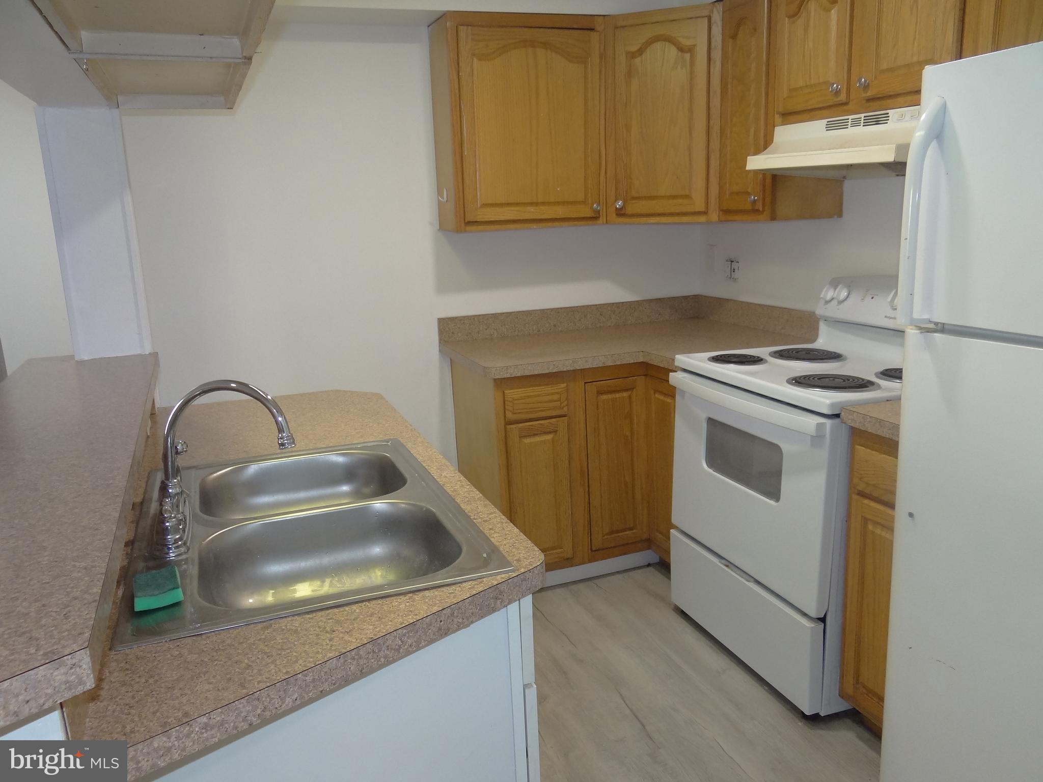 MOHNTON - Residential Lease