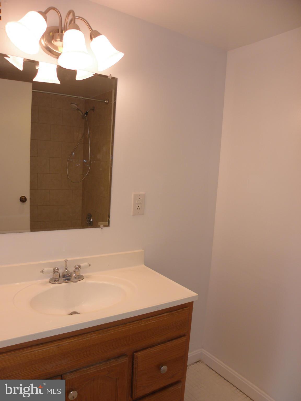 HUNTING CREEK CLUB - Residential