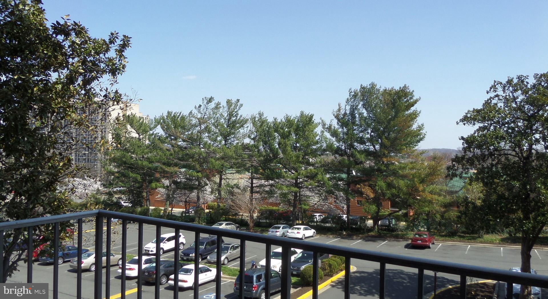 HUNTING CREEK CLUB - Residential