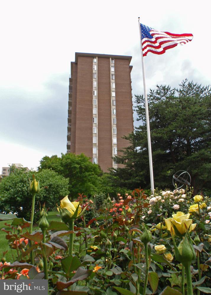 HUNTING CREEK CLUB - Residential