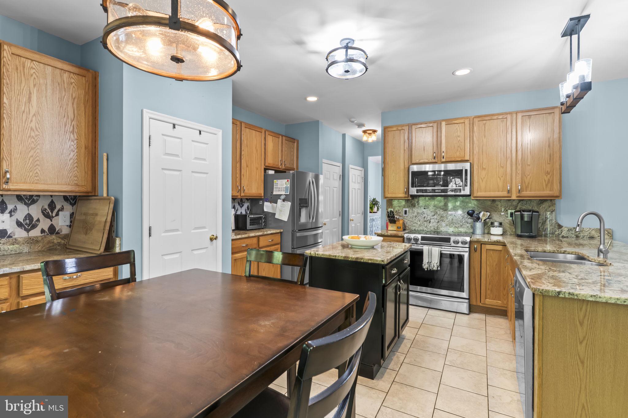 COLLEGE STATION - Residential