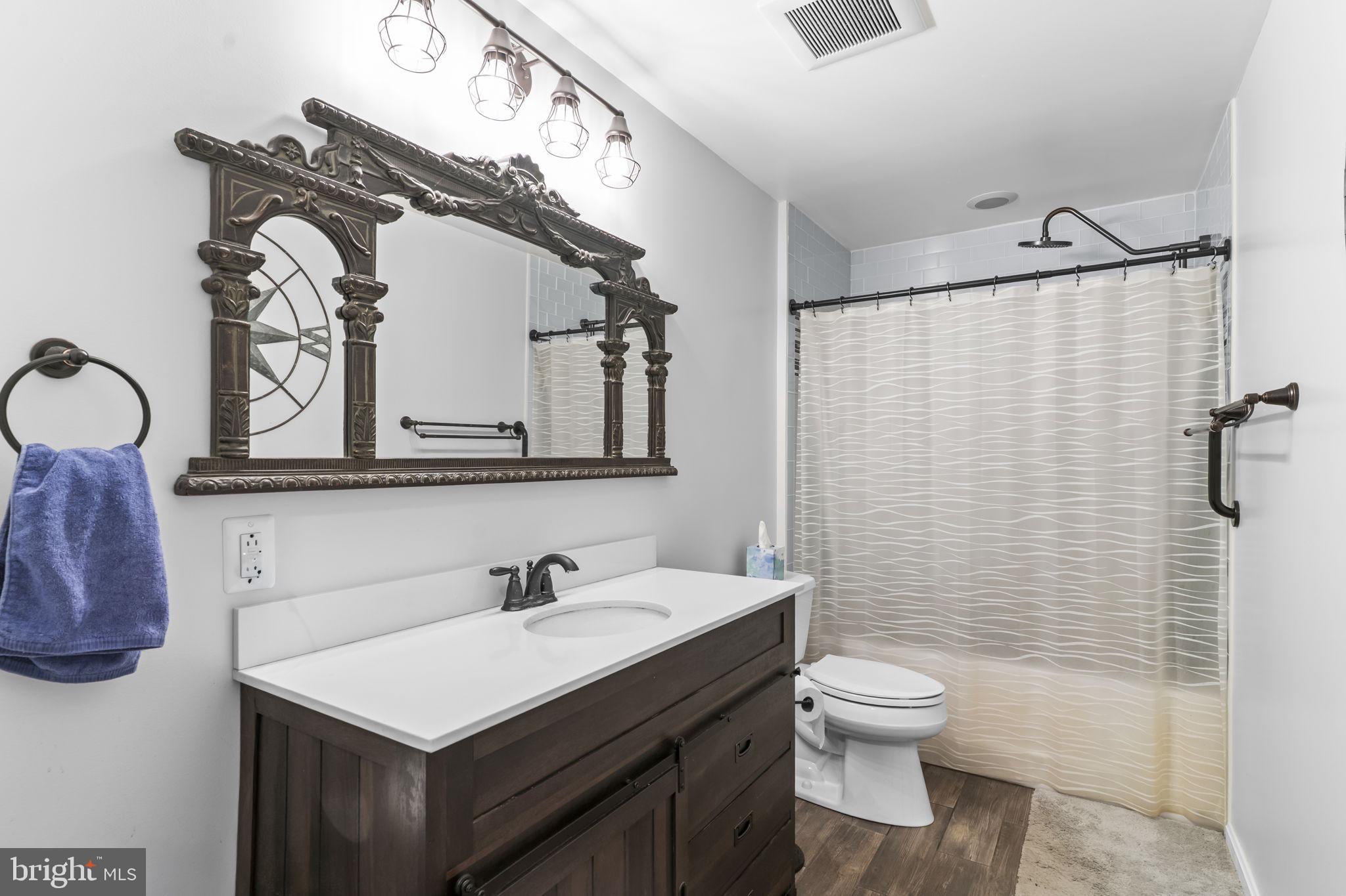 COLLEGE STATION - Residential
