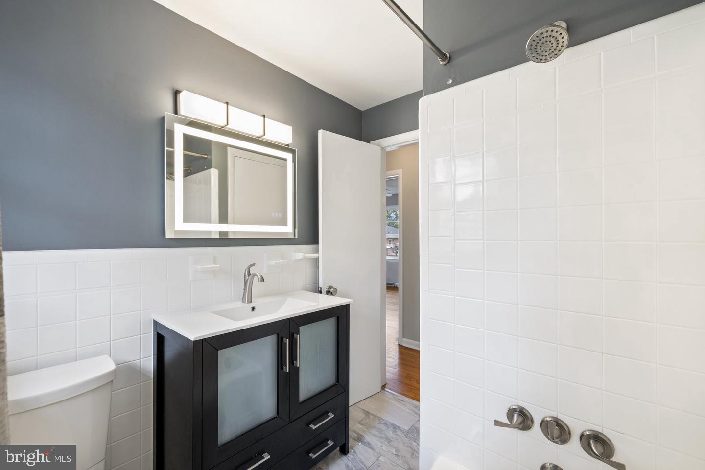 OVERLOOK PARK - Residential