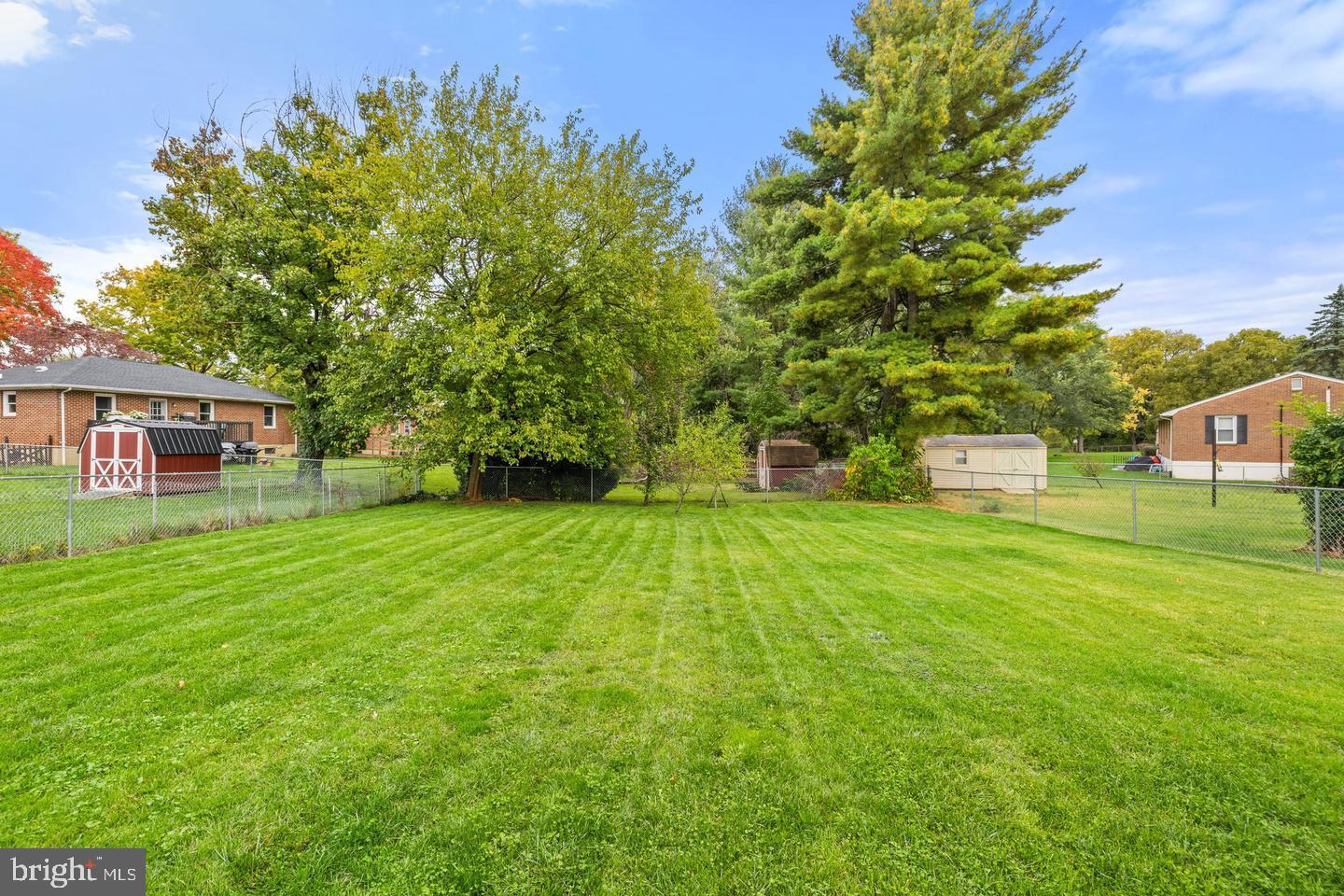 OVERLOOK PARK - Residential