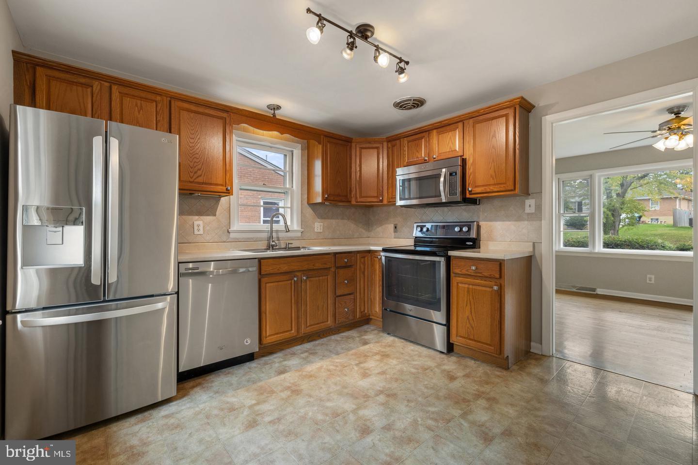 OVERLOOK PARK - Residential