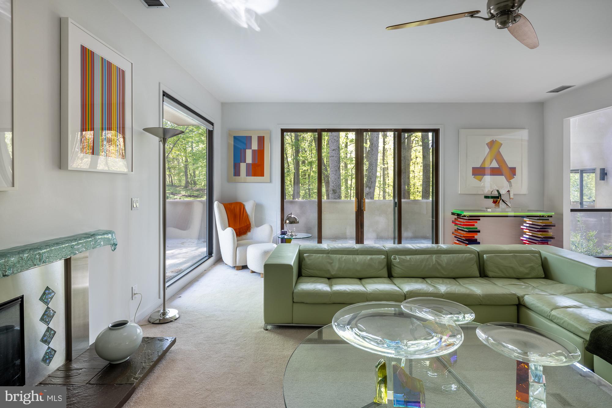 FAIRFAX STATION - Residential