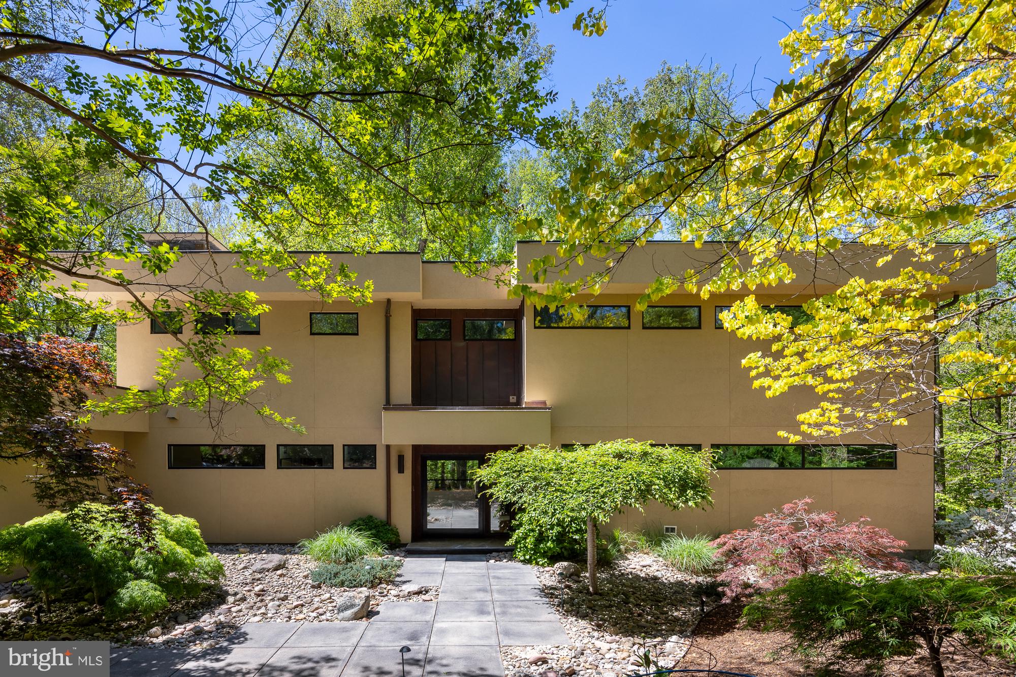 FAIRFAX STATION - Residential
